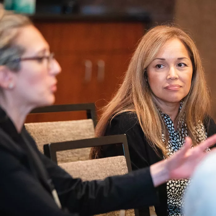 women employees talking