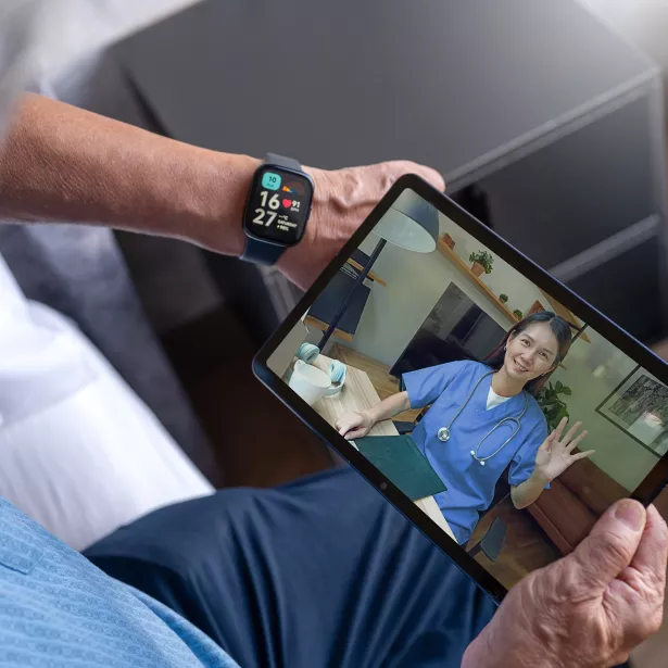 Telemedicine at home using digital tablet and a smartwatch