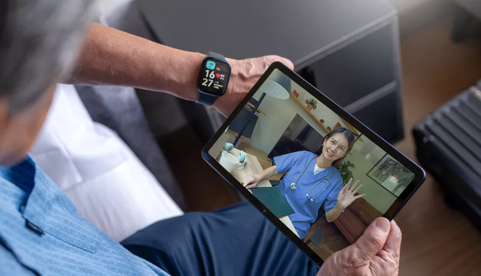 Telemedicine at home using digital tablet and a smartwatch